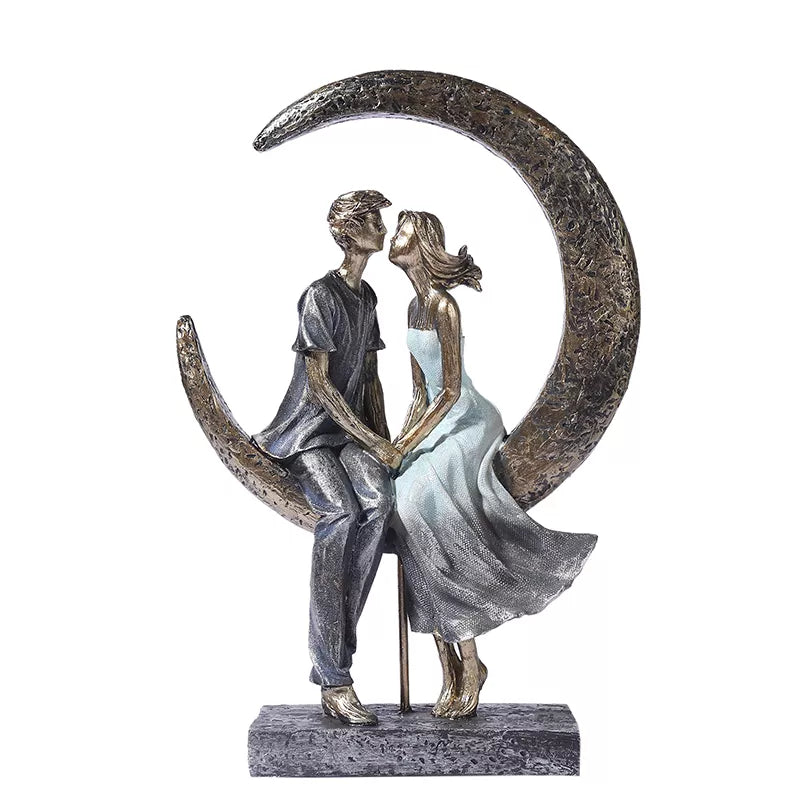 Romantic Moonlight Couple Statue Resin Date Lovers